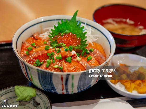 kaisendon set meal with fresh salmon and ikura - takuan stock pictures, royalty-free photos & images
