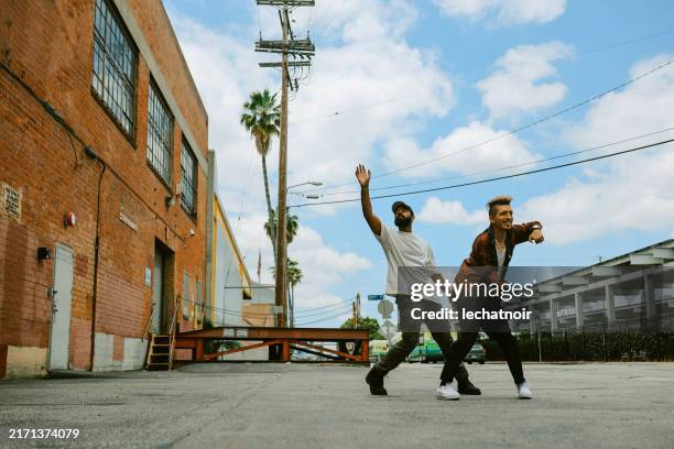 dance practice in los angeles arts district - fashion district stock pictures, royalty-free photos & images