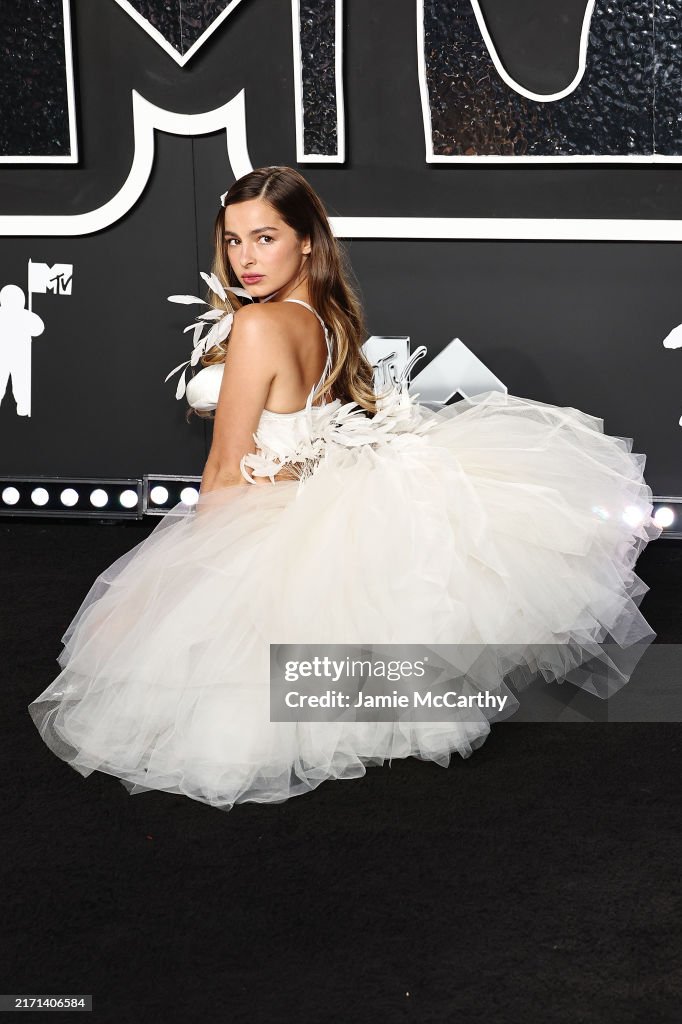Addison Rae 2024 White Ruffle Addison Rae attends the 2024 MTV Video Music Awards at UBS Arena on ...