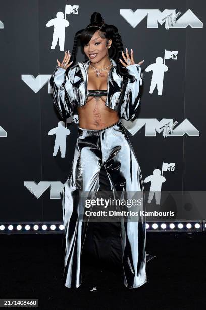 Glorilla Rapper Outfits 5,679 Glorilla Photos & High Res Pictures - Getty Images