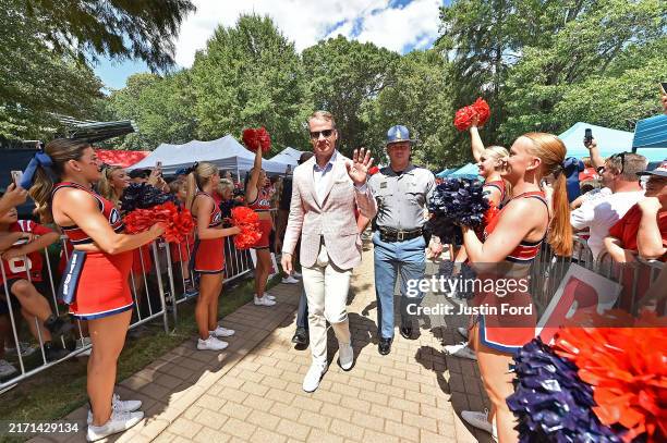 Head coach Lane Kiffin of the Mississippi Rebels before the game against the Middle Tennessee Blue Raiders at Vaught-Hemingway Stadium on September...