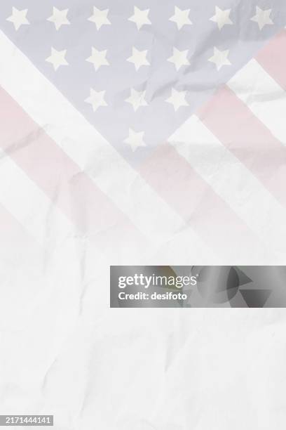 ilustrações de stock, clip art, desenhos animados e ícones de old weathered faded grunge textured smudged usa flag design painted in fading pastel color as top border of retro style backdrop over an uneven white vertical wrinkled crumpled paper texture ombre vector background - dia dos veteranos