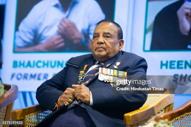 K Rajaram 25 Murlikant Petkar Stock Photos, High-Res Pictures, and Images - Getty ...
