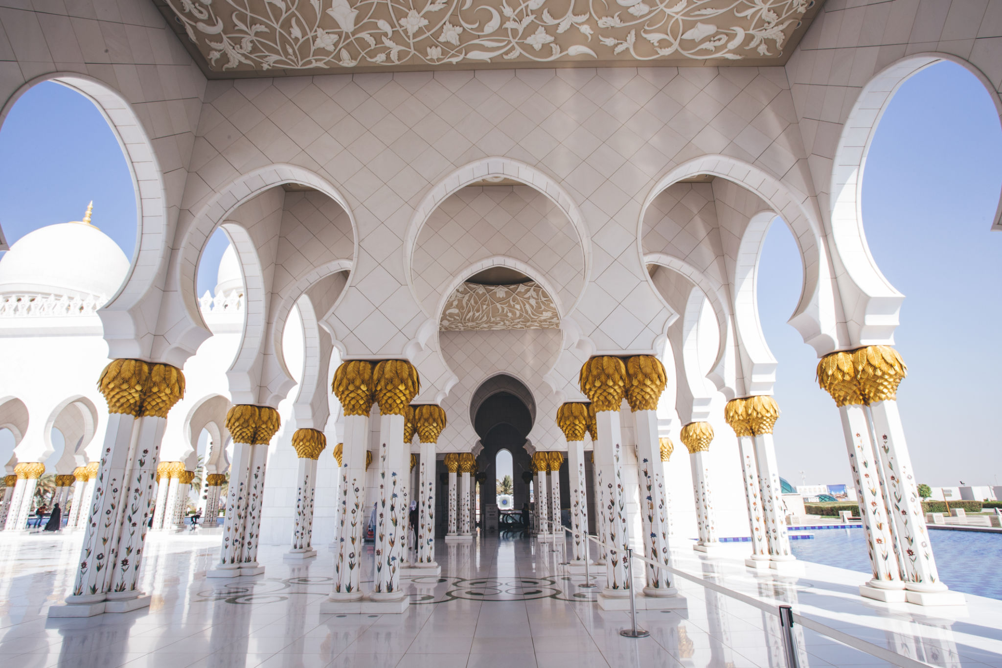 sheikh zayed grand mosque