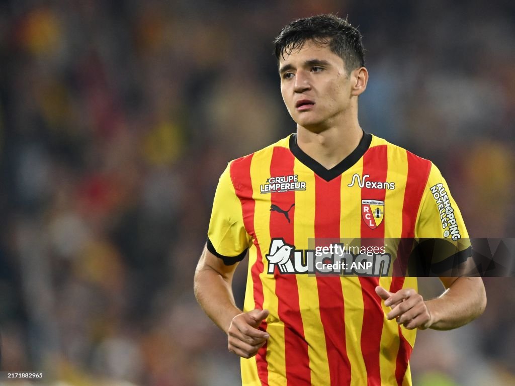 Ligue 1 FranceRC Lens v Olympique Lyon