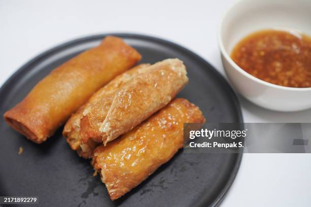 Deep Spring Roll 1,380 Deep Fried Spring Roll Stock Photos, High-Res Pictures, and ...