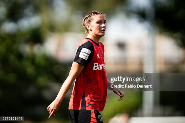 Bayer Leverkusen v Eintracht Frankfurt - Google Pixel Frauen Bundesliga Bayer Leverkusen v Eintracht Frankfurt - Google Pixel Frauen Bundesliga