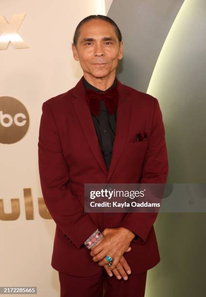 Zahn Routon 696 Zahn Mcclarnon Photos & High Res Pictures - Getty Images