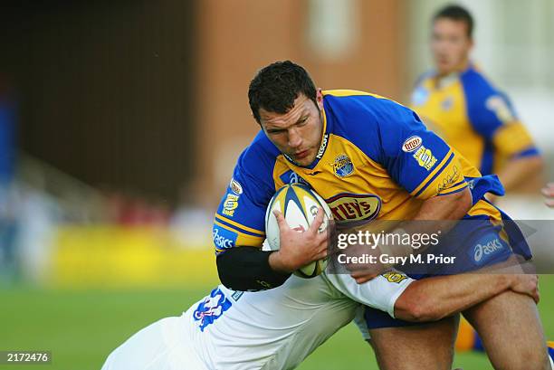 Barrie McDermott of Leeds Rhinos charges forward during the Tetley's Bitter Super League match between the Wakefield Trinity Wildcats and Leeds...