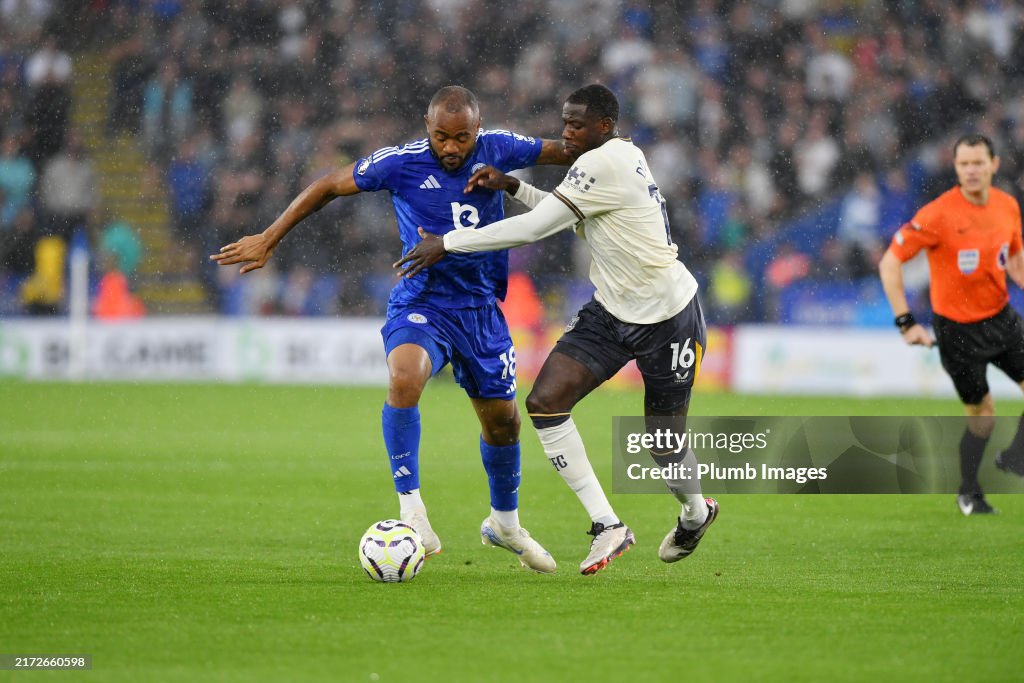 Leicester City v Everton - Premier League