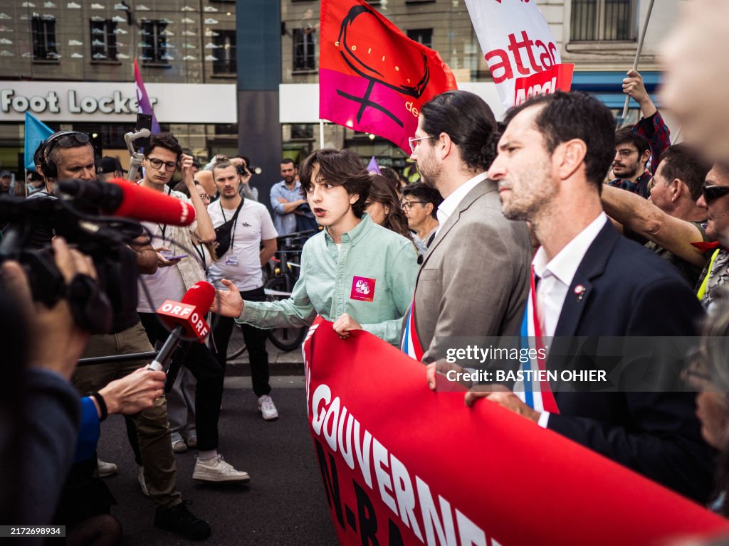 FRANCE-MACRON-IMPEACHMENT-DEMONSTRATION-PARIS