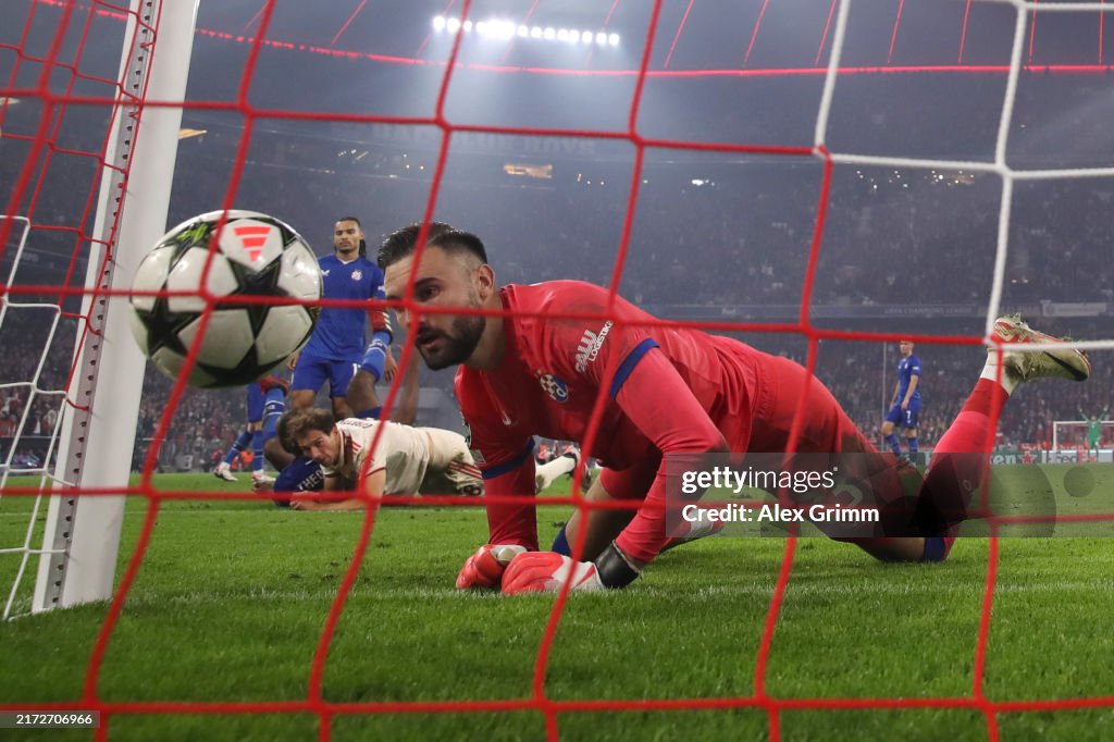 FC Bayern München v GNK Dinamo - UEFA Champions League 2024/25 League Phase MD1