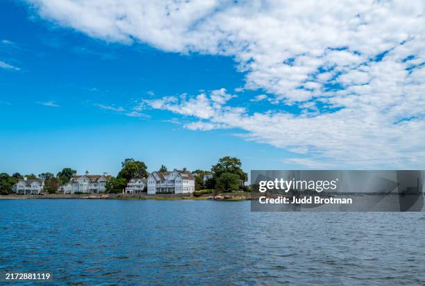 luxury homes coastal ct - norwalk ct stock pictures, royalty-free photos & images