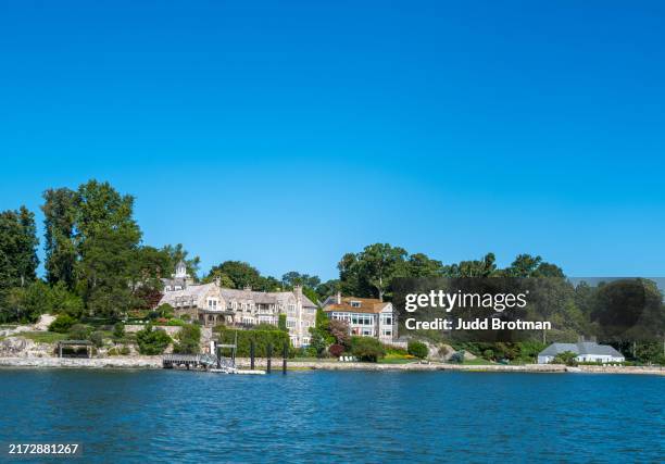 luxury homes coastal ct - norwalk ct stock pictures, royalty-free photos & images