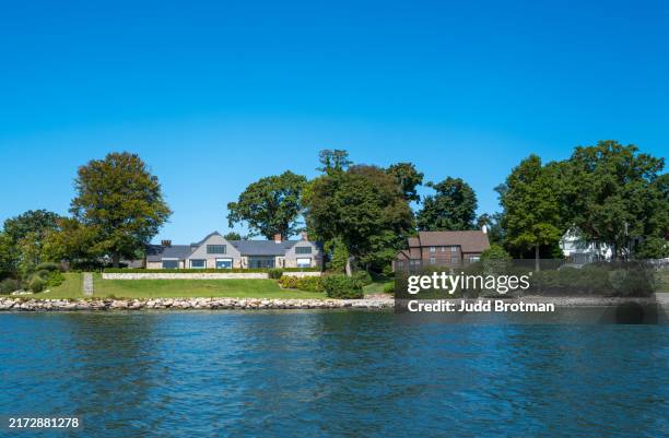 luxury homes coastal ct - norwalk ct stock pictures, royalty-free photos & images