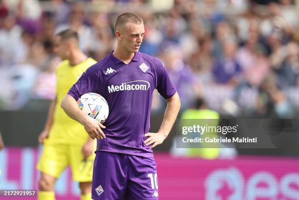 Albert Gudmundsson of ACF Fiorentina looks on during the Serie A match between Fiorentina and SS Lazio at Stadio Artemio Franchi on September 22,...