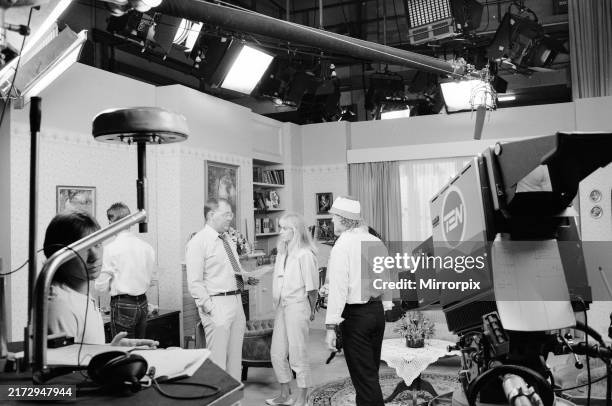 Neighbours Studio 1,163 Neighbours Studio Stock Photos, High-Res Pictures, and Images ...