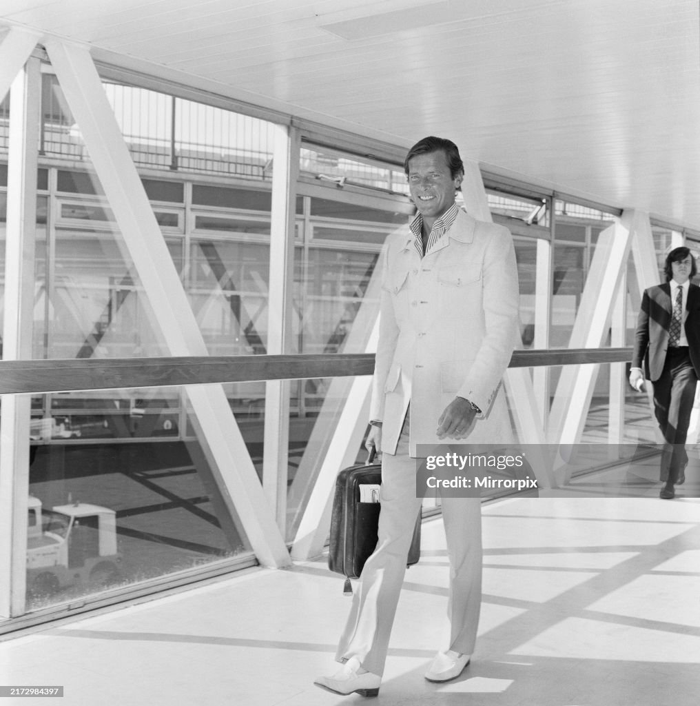Roger Moore Arrives At London Heathrow Airport From Los Angeles