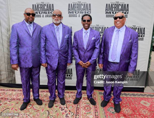 Jw Ricky 12 Jw Mckinnie Stock Photos, High-Res Pictures, and Images - Getty Images