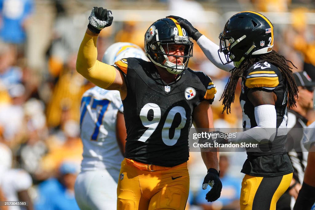 Los Angeles Chargers v Pittsburgh Steelers