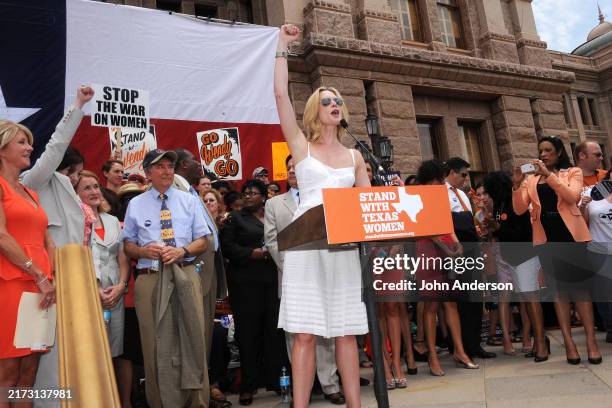 American actor & activist Stephanie March speaks from a lectern during the Stand with Texas Women pro-choice & women's reproductive health rally at...