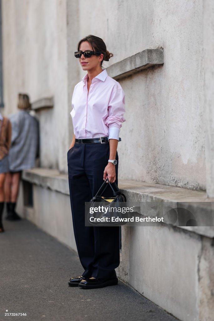 Street Style - Day 3 - Milan Fashion Week - Womenswear Spring/Summer 2025