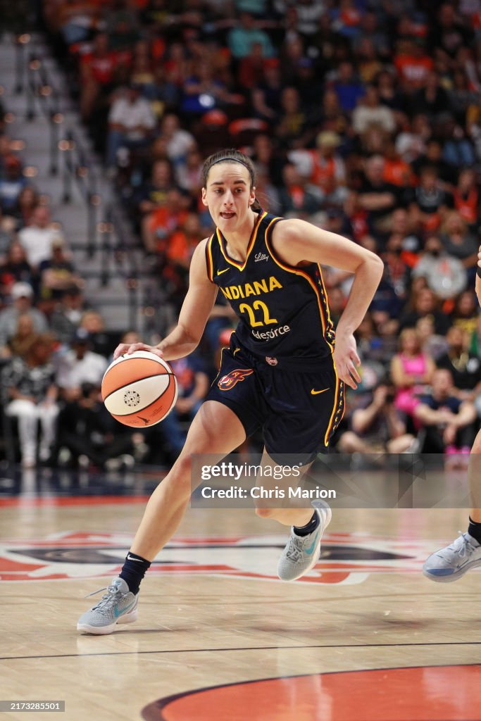 Indiana Fever v Connecticut Sun