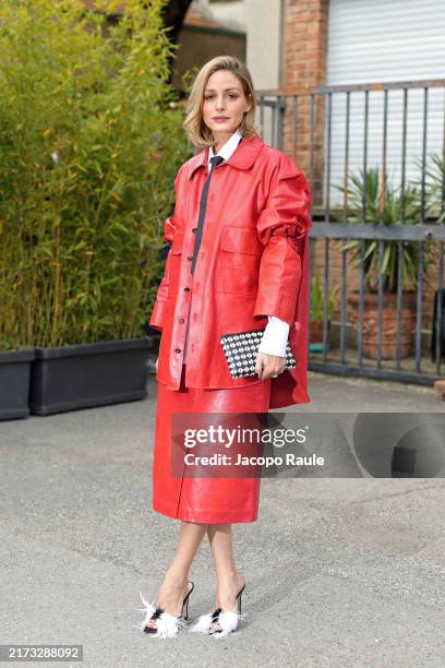 Olivia Palermo arrives at the Tod's fashion show during the Milan Womenswear Spring/Summer 2025 on September 20, 2024 in Milan, Italy.