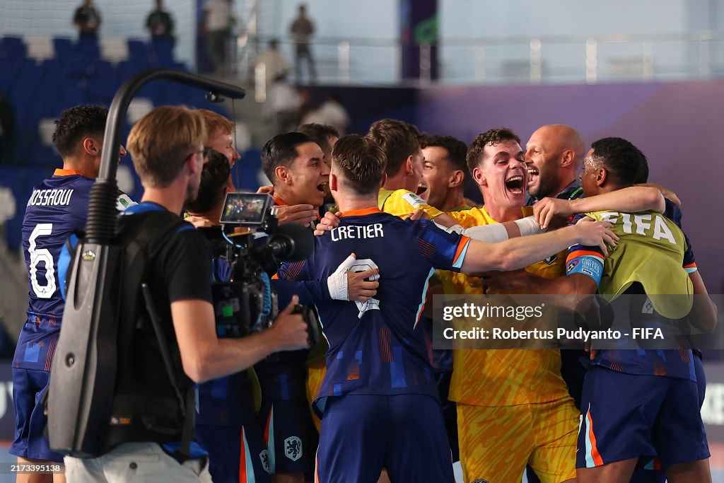 Netherlands v Paraguay - FIFA Futsal World Cup Uzbekistan 2024