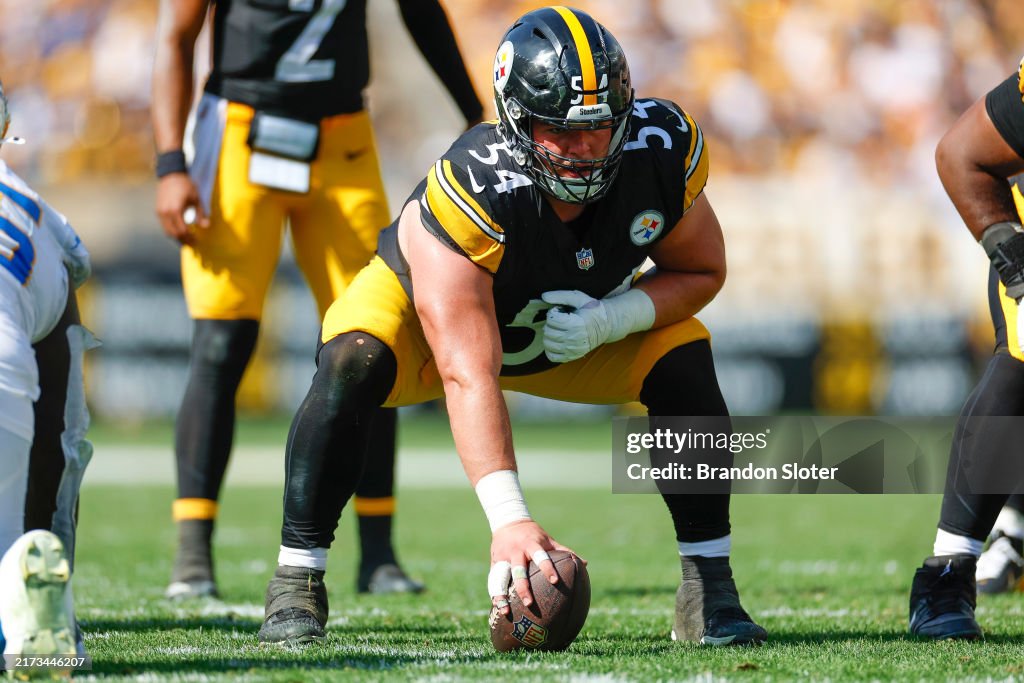 Los Angeles Chargers v Pittsburgh Steelers