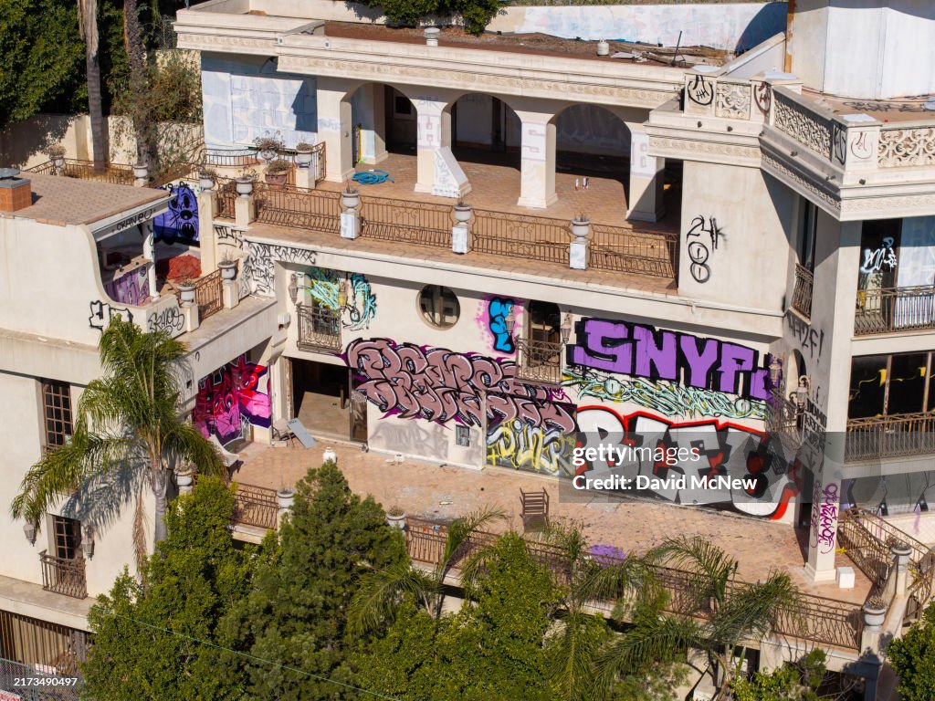 Hollywood Hills Mansions Covered In Graffiti