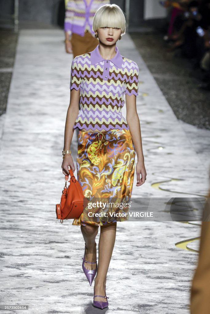 Versace - Runway - Spring/Summer 2025 Milan Fashion Week