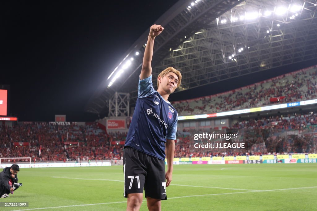 Urawa Red Diamonds v FC Tokyo - J.LEAGUE MEIJI YASUDA J1