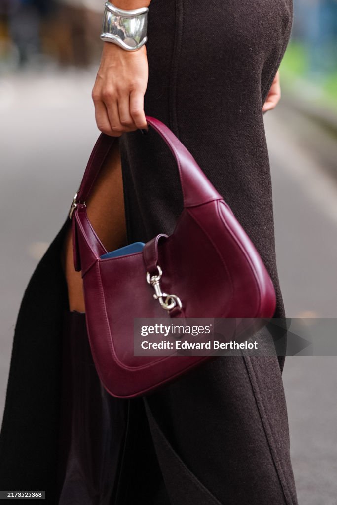 Street Style - Day 4 - Milan Fashion Week - Womenswear Spring/Summer 2025