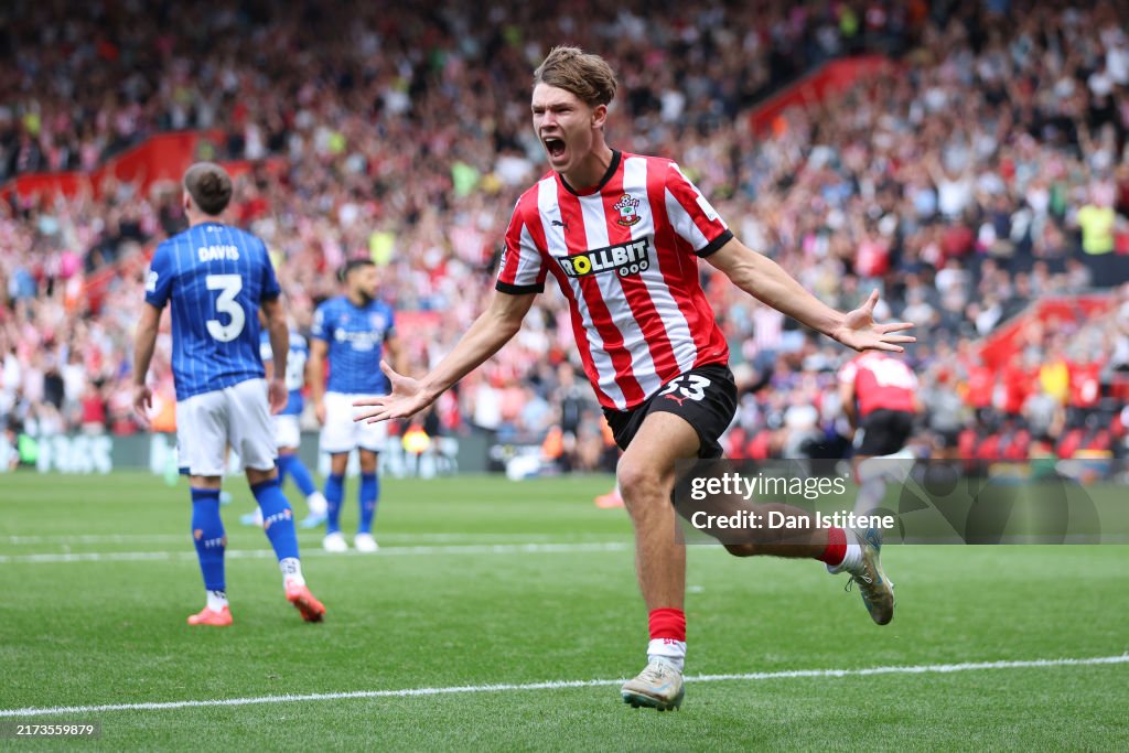 Southampton FC v Ipswich Town FC - Premier League