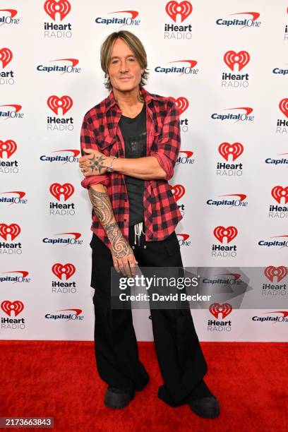 Keith Urban arrive at the 2024 iHeartRadio Music Festival at T-Mobile Arena on September 21, 2024 in Las Vegas, Nevada.