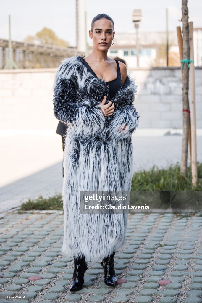 Street Style - Day 5 - Milan Fashion Week - Womenswear Spring/Summer 2025
