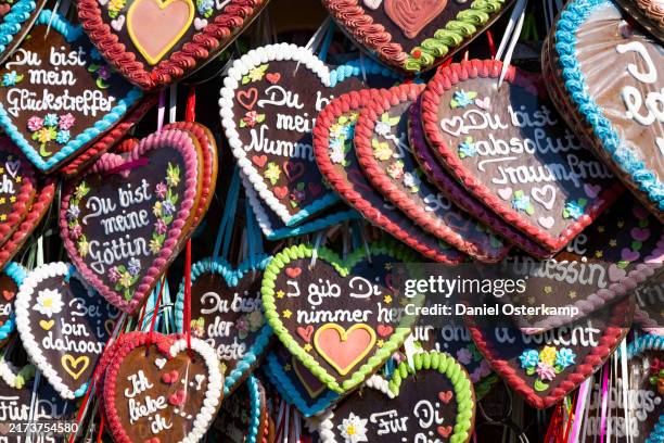 beer fest 2024: gingerbread hearts - lebkuchen stock pictures, royalty-free photos & images