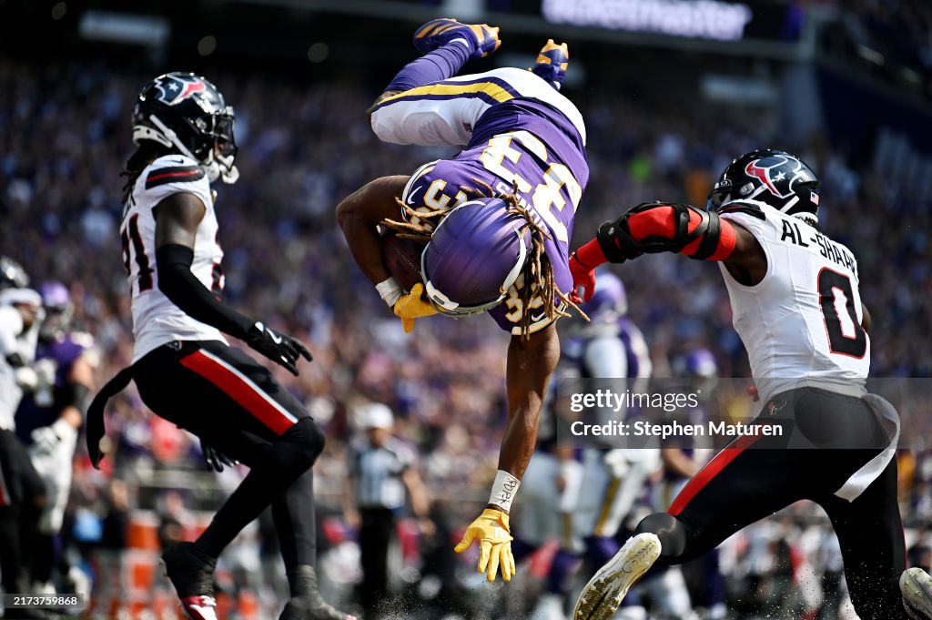 Houston Texans v Minnesota Vikings
