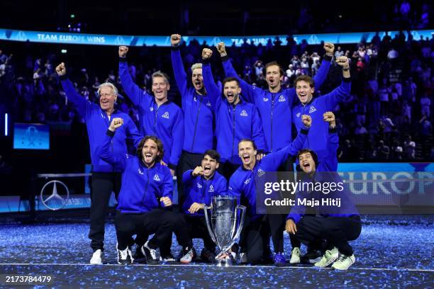 Carlos Alcaraz, Grigor Dimitrov, Daniil Medvedev, Casper Ruud, Stefanos Tsitsipas, Alexander Zverev, Flavio Cobolli, Jan-Lennard Struff of Team...