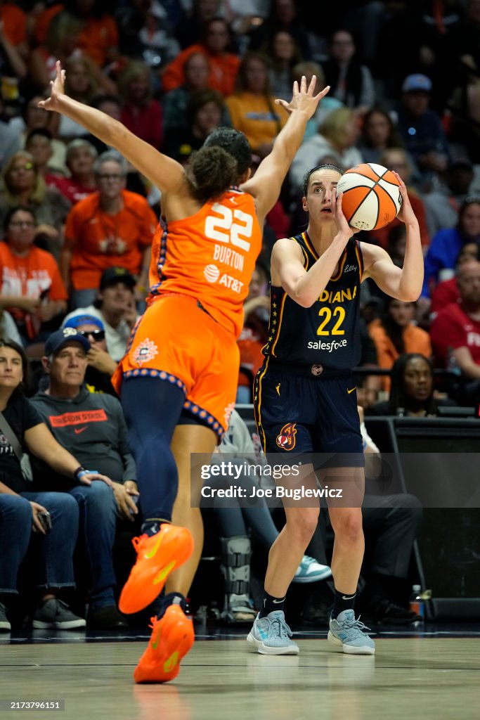 Indiana Fever v Connecticut Sun - Game One