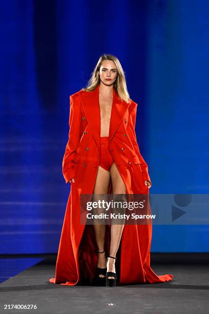 Cara Delevingne walks the runway during "Le Défilé L'Oréal Paris – Walk Your Worth" Womenswear Spring-Summer 2025 show as part of Paris Fashion Week...