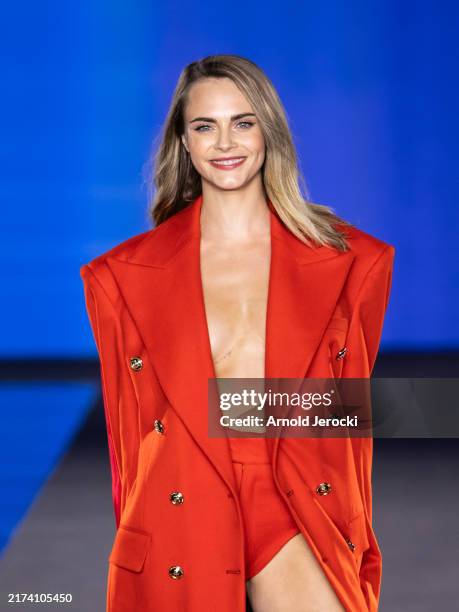 Cara Delevingne walks the runway during "Le Défilé L'Oréal Paris – Walk Your Worth" Womenswear Spring-Summer 2025 show as part of Paris Fashion Week...
