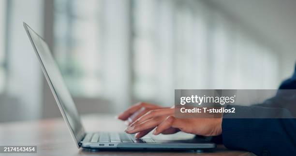 close up young woman working on computer, using touchpad, typing corporate message, communicating with clients. - tangentbord bildbanksfoton och bilder