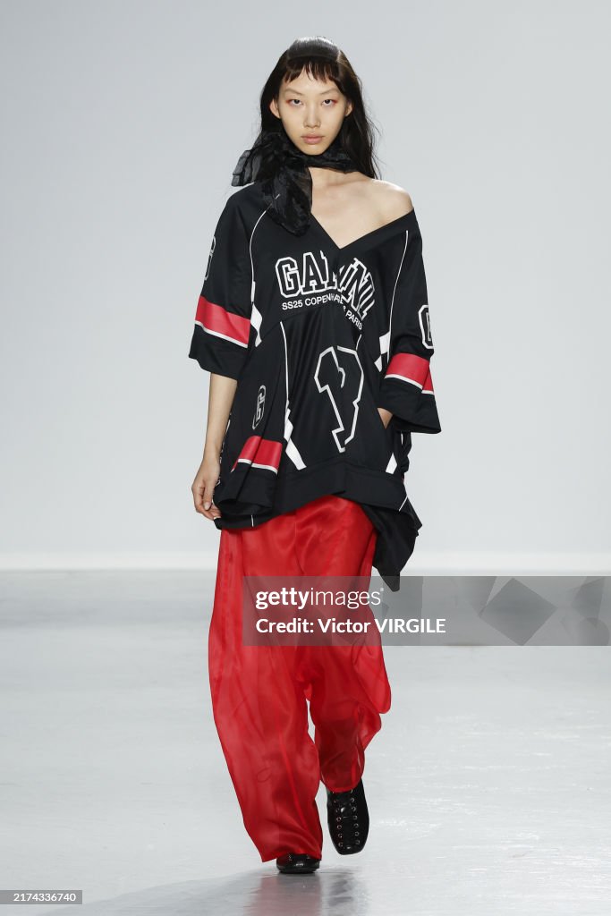 Ganni - Runway - Spring/Summer 2025 Paris Fashion Week