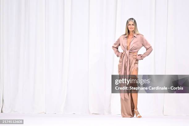 Paulina Porizkova walks the runway during the Balmain Womenswear Spring-Summer 2025 show as part of Paris Fashion Week on September 25, 2024 in...