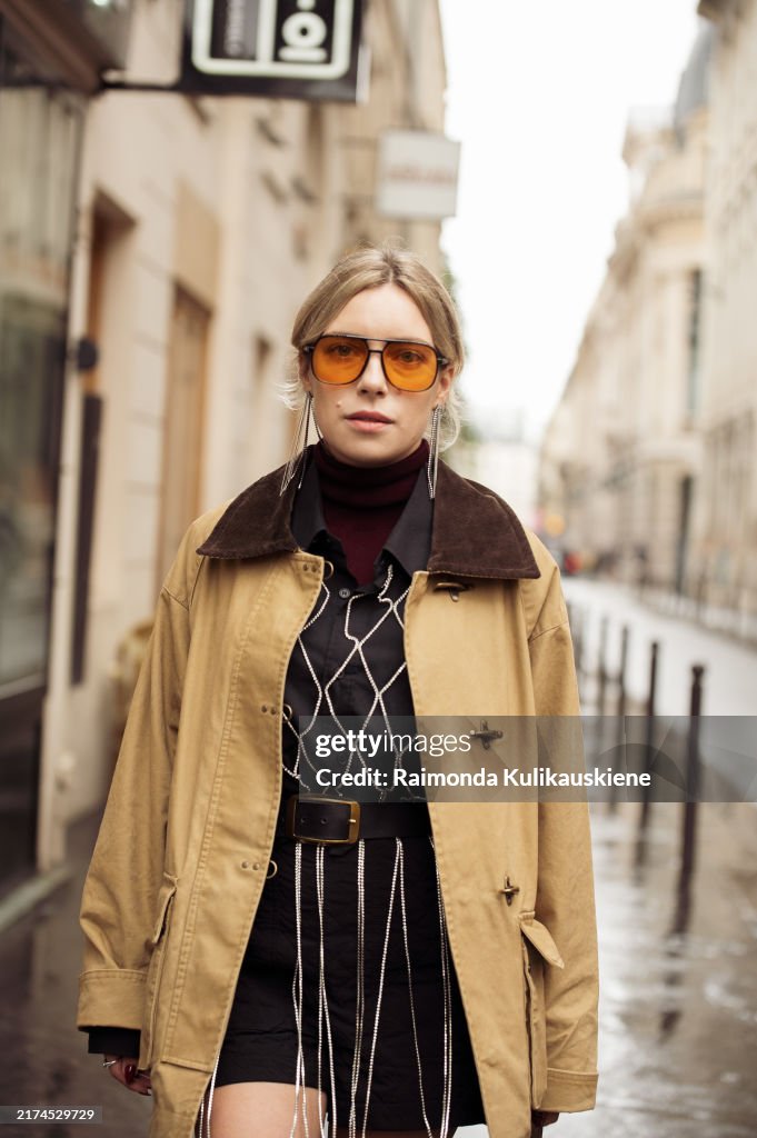 Street Style - Paris Fashion Week - Womenswear Spring/Summer 2025 - Day Three