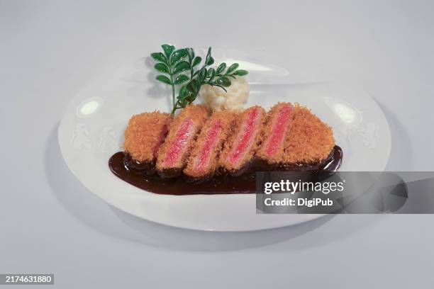beef cutlets - food model - cutlet stock-fotos und bilder