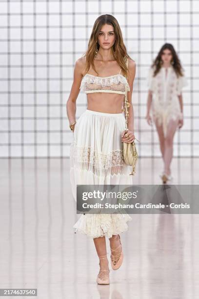 Model walks the runway during the Chloé Womenswear Spring-Summer 2025 show as part of Paris Fashion Week on September 26, 2024 in Paris, France.