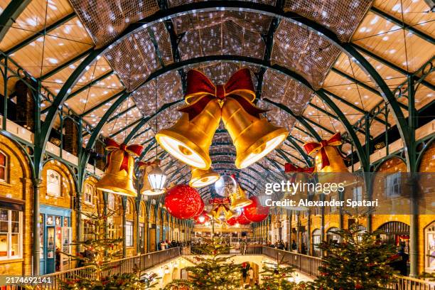 covent garden market decorated for christmas in winter, london, england, uk - winter garden uk stock pictures, royalty-free photos & images